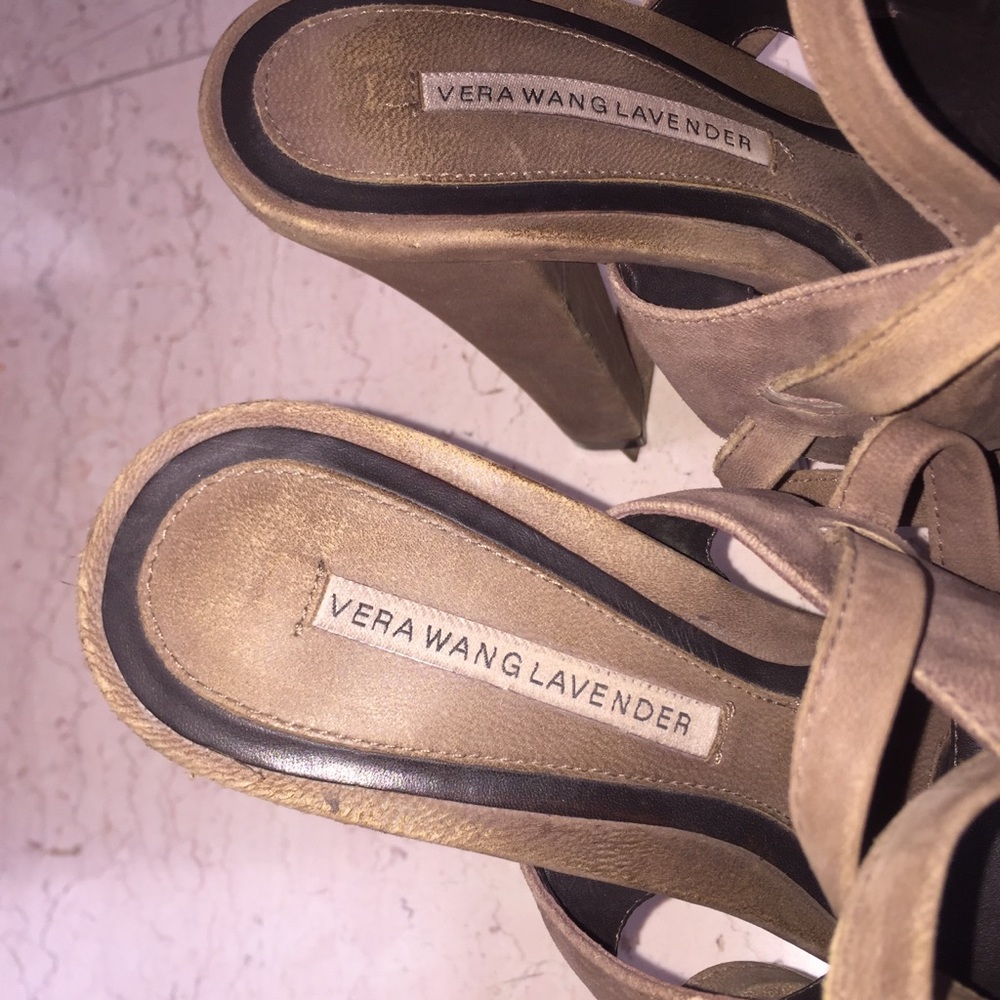 Vera Wang Lavendar Brown Suede Platform Heels - Picture 7 of 8